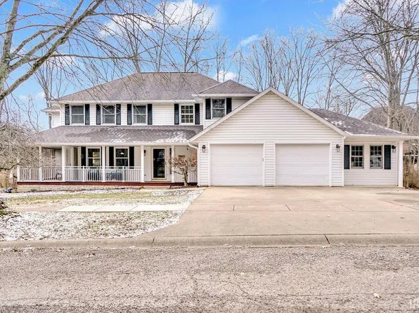 2908 S Kings Ct, Bloomington, IN 47401