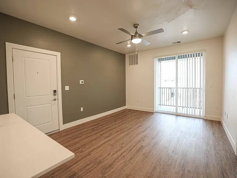 Northgate Apartments — Photo 26