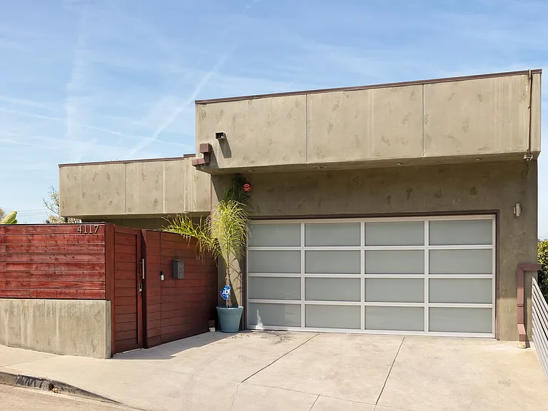 4117 W Avenue 42 — Photo 18