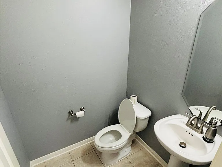 18002 Secret Branch Ln — Photo 9