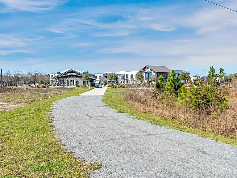 56 Golden Bell Ct #D — Photo 40