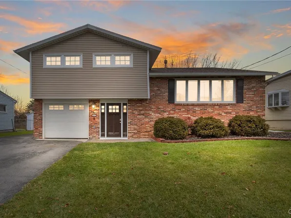 217 Tilden Dr, East Syracuse, NY 13057