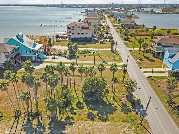 1818-1820 Todville Rd, Seabrook, TX 77586