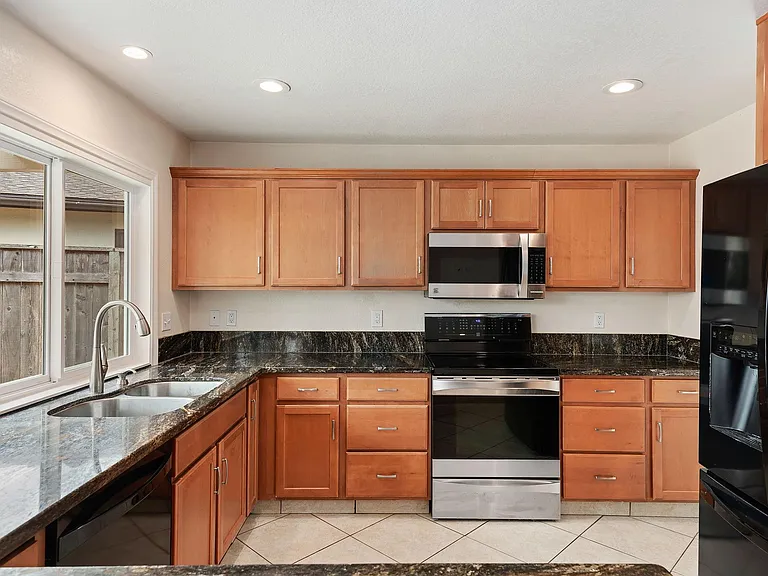 507 Mills Way — Photo 7