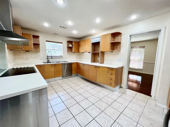 2634 Williams Grant St, Sugar Land, TX 77479