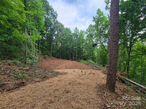 200 Derby Ln #34, Waynesville, NC 28785