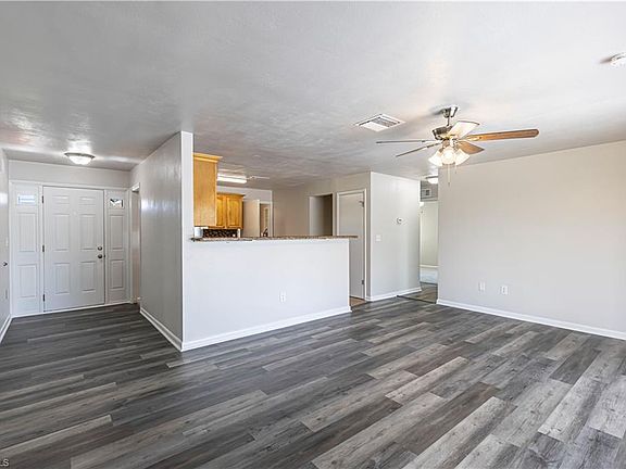 4th image of 4009 SE 9th CT