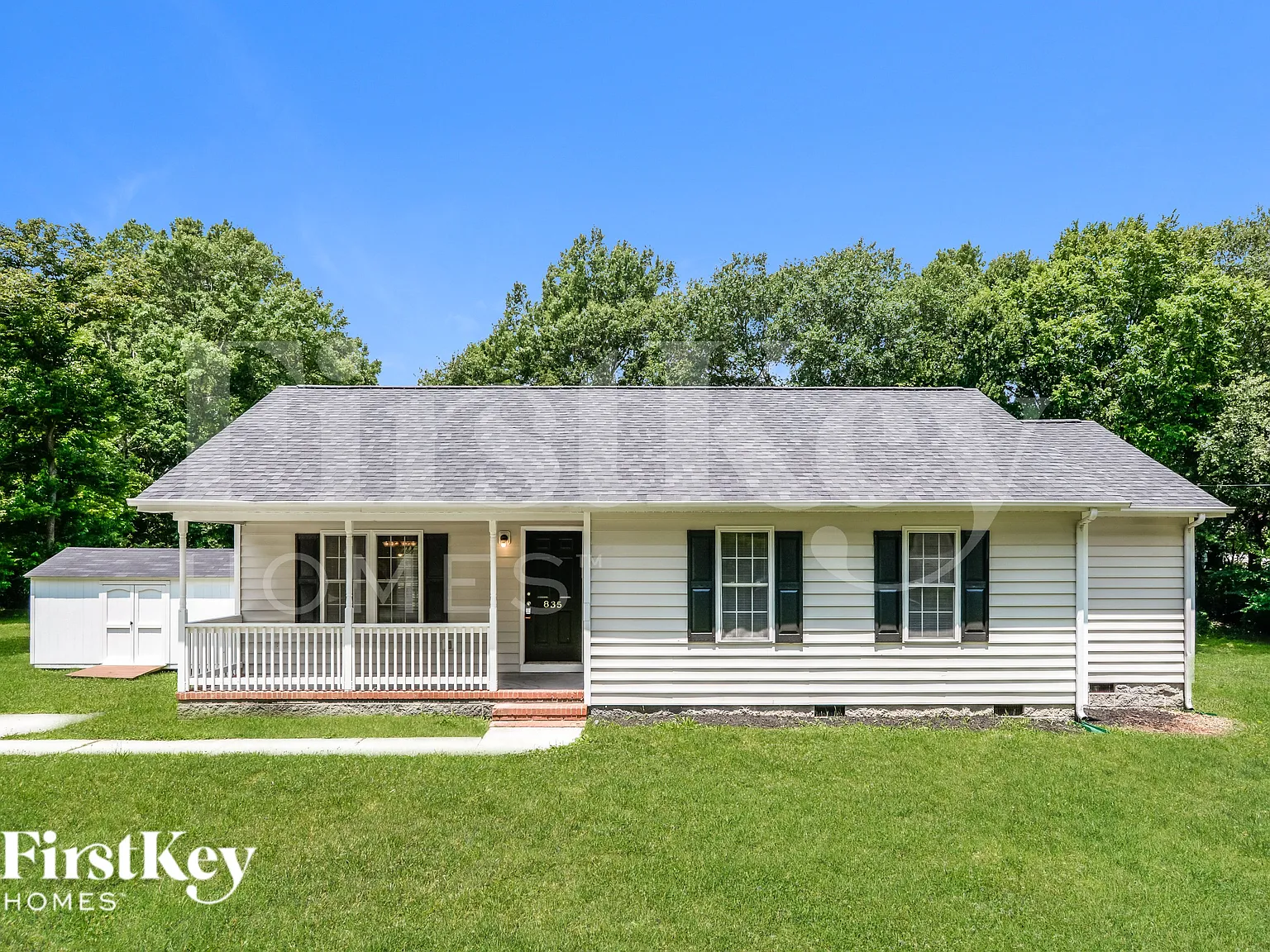 4 bed, 2.0 bath, 1259 sqft, $1,940 — Photo 1