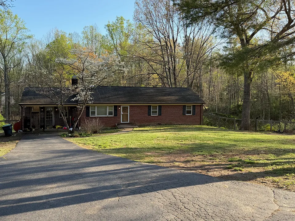 1437 Dudley Mountain Rd