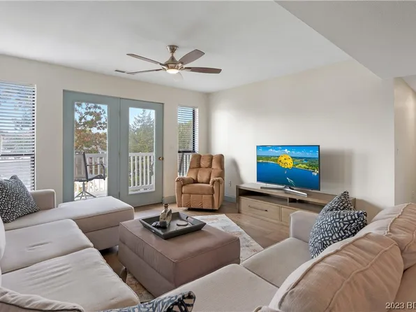 5079 Aqua Dr #2D, Osage Beach, MO 65065
