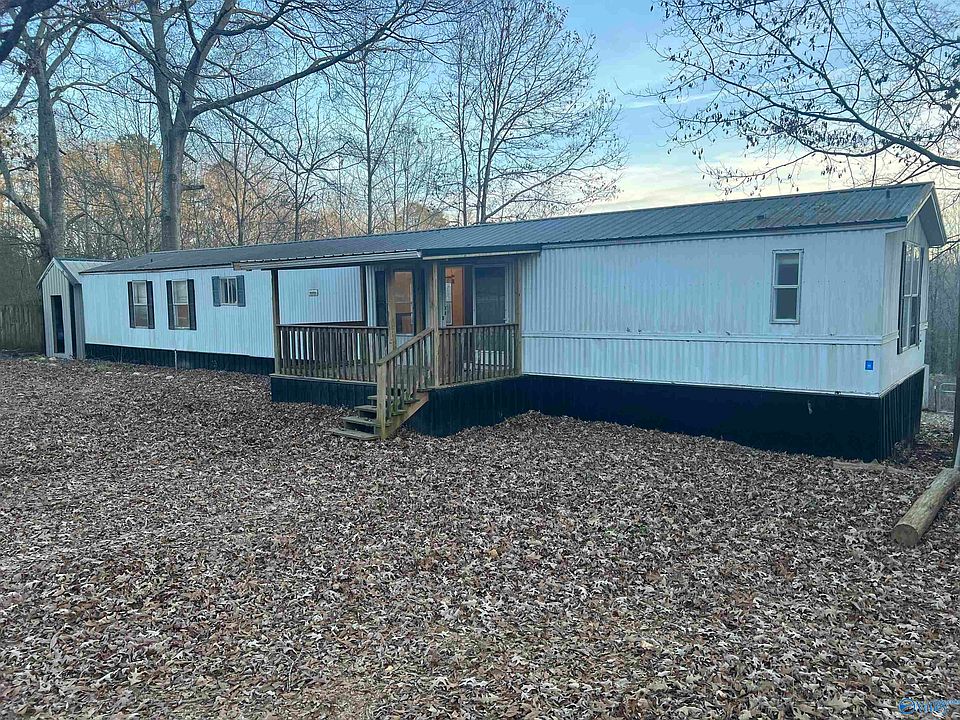 1st image of 475 Kerri Ln W