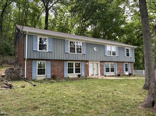 122 Featherstone Dr, Franklin, TN 37069
