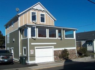 136 3rd Ave, Seaside, OR 97138