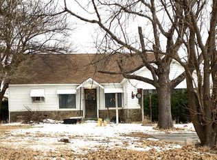 308 Wiley St, Holcomb, KS 67851