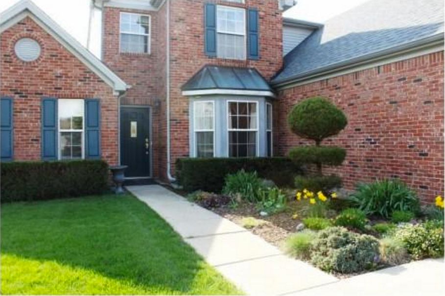 2nd image of 212 Creekview Cir