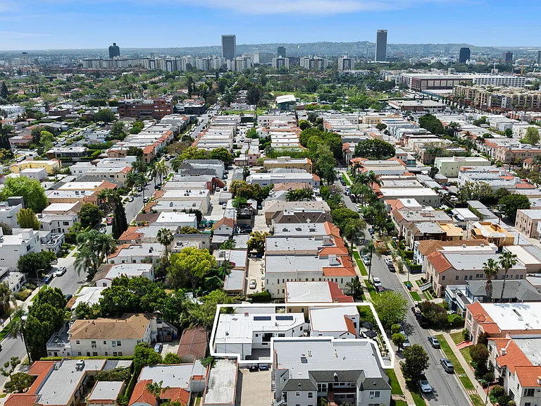 458 N Sierra Bonita Ave #460 — Photo 43