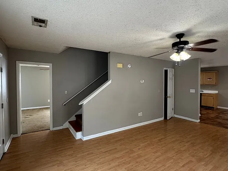 2508 Bonnie Jean Pl — Photo 6