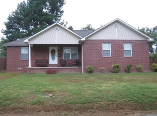 702 W Pine St, Pocahontas, AR 72455