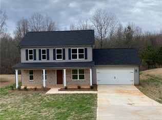 909 Revere Way, Hampton, GA 30228