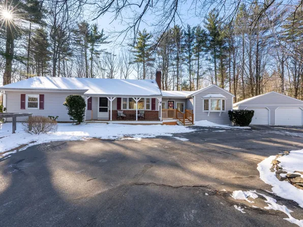 108 Green Road, Raymond, NH 03077