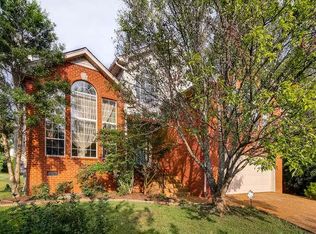 6909 Sunnywood Dr, Nashville, TN 37211
