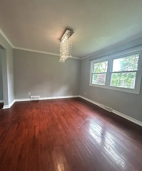 4705 Kingswood Dr — Photo 10