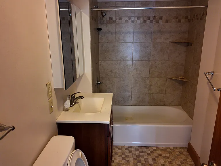 1 Hull St #3A — Photo 8