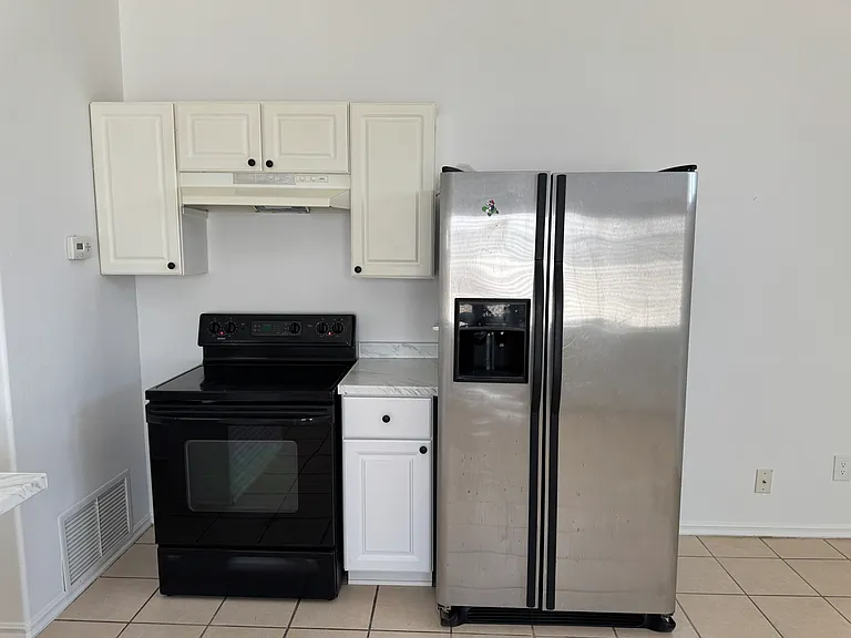 31200 Avenida Alvera #B — Photo 5