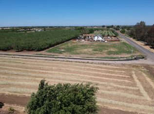 743 Orange Ave, Patterson, CA 95363