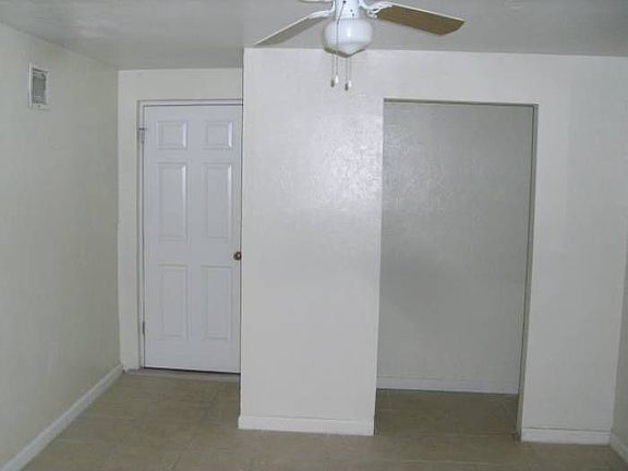 5th image of 4171 Washington Ave