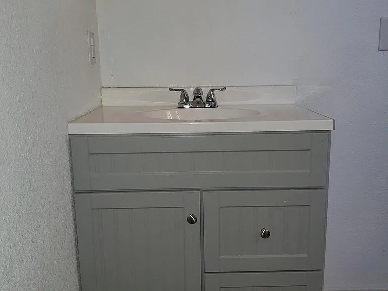 1438 W Ridgewood Ct #201 — Photo 11