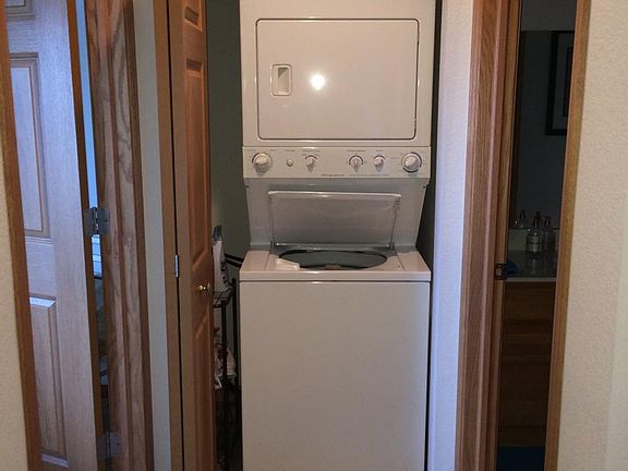 In-unit Washer/Dryer