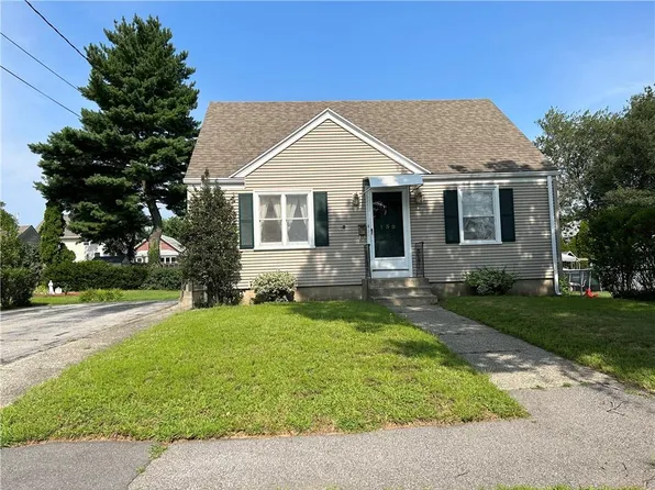 159 Burgess Ave, East Providence, RI 02914