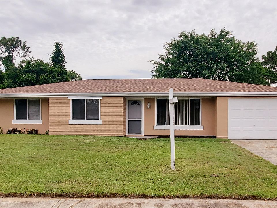 1st image of 1398 Mariposa Dr NE