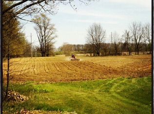 2260 E Hibbard Rd, Owosso, MI 48867