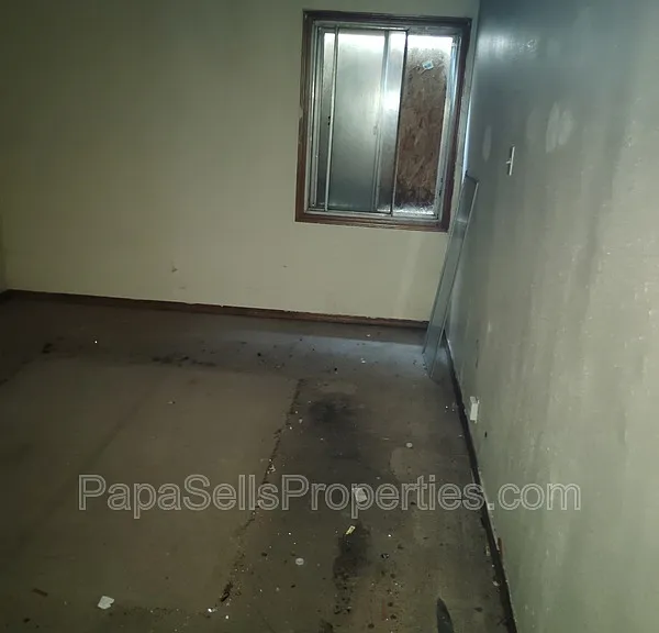1308 Saint Stephens Dr — Photo 9