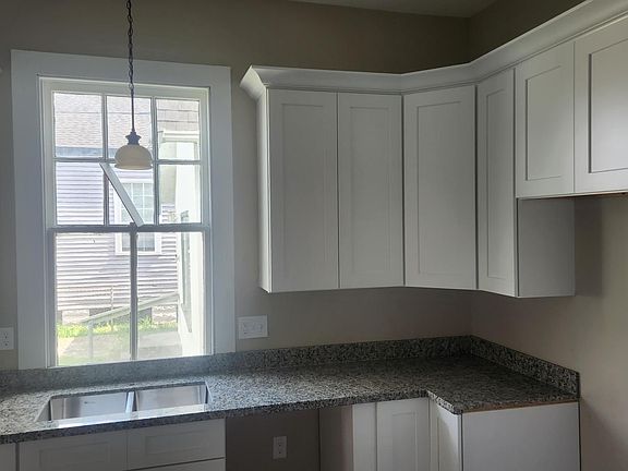 2nd image of 2626 Republic St