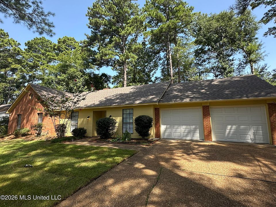 1st image of 1528 Tracewood Dr