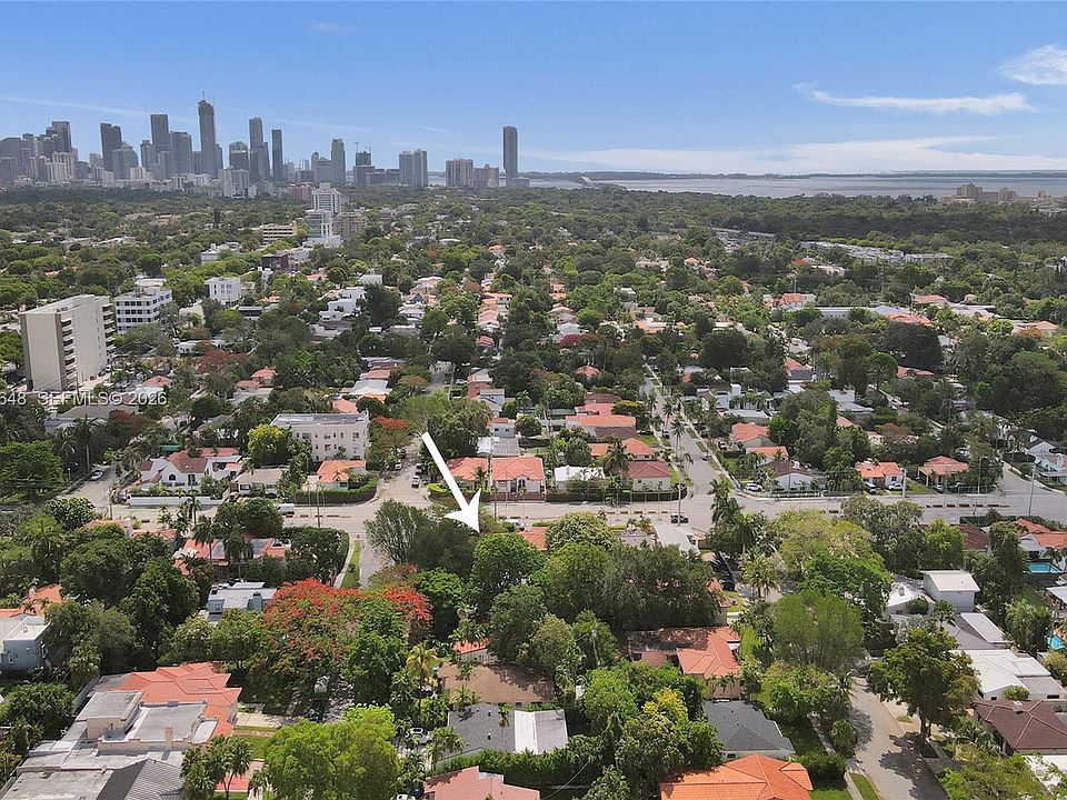 1st image of 2300 SW 22nd Ave