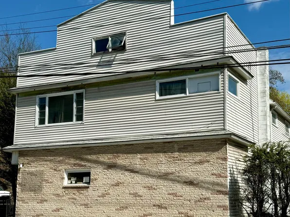 32 W Main St, Glen Lyon, PA 18617