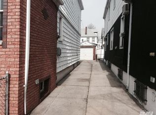 9425 134th Ave, Jamaica, NY 11417