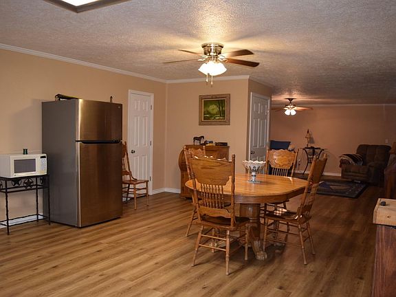4th image of 10927 Blue Bonnet Ln