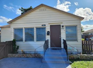 2466 Lincoln St, Hollywood, FL 33020