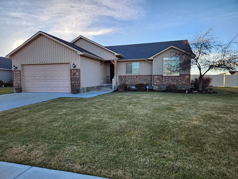 3803 Tradition Cir — Photo 2