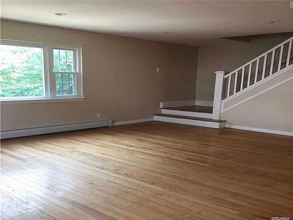 3rd image of 4310 Orient Ave #3
