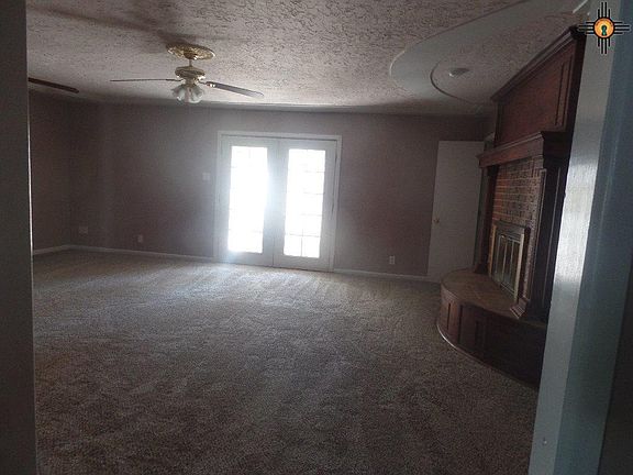 3rd image of 1805 S Avenue A