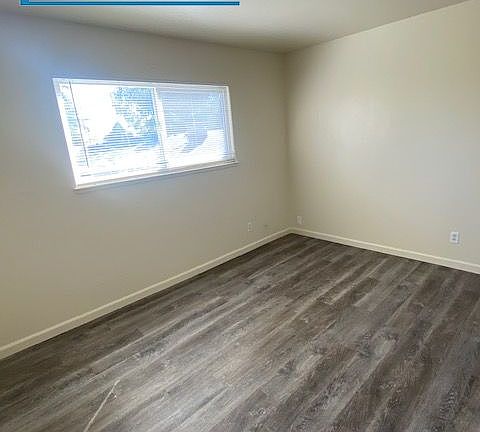5th image of 1022 Swezy St APT 6
