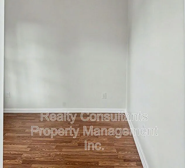 3248 Chandler St — Photo 11