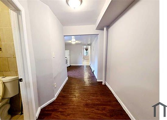 3rd image of 814 E 223rd St #3