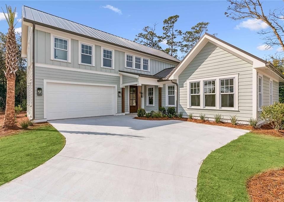 1st image of 12 Oyster Ln